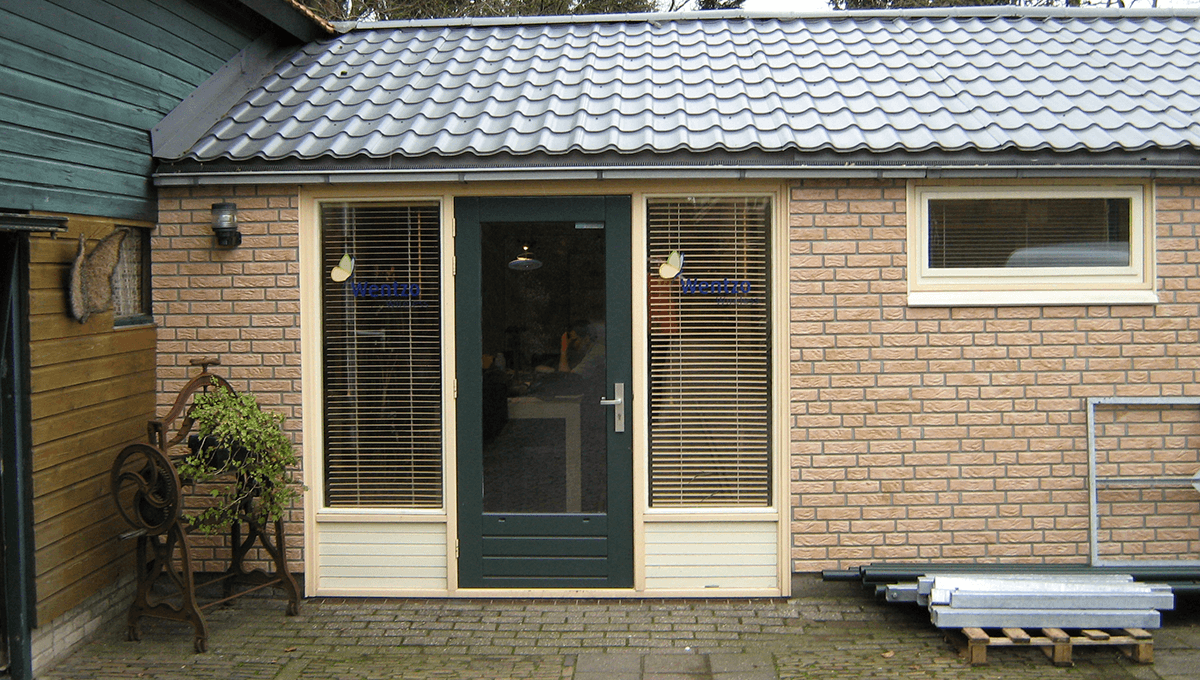 Wentzo kantoorpand aan de Wildforsterweg in Koudhoorn